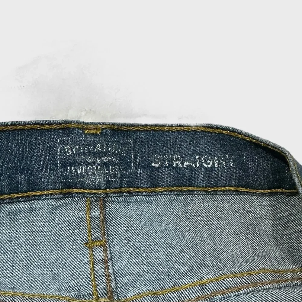 Levi Strauss Signature Gold Straight Leg Jeans Men’s 44x32 Medium Wash